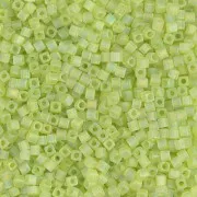 Miyuki cubes 1.8mm SB18-0143FR - Tr Chartreuse Mat AB x10g