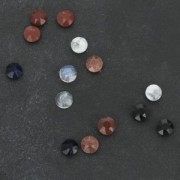 6mm round faceted flat back cabochon - Black Onyx x1