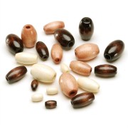 Assortment of wooden olive-shaped beads x75