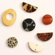 23x11mm Plexiglas 2-hole Half moon spacer leopard pattern - Black - Blue - Grey x1