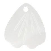 15.5x14mm Mother of Pearl Petal Drop Sequin - Natural x1