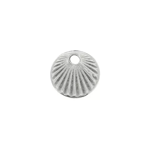 9.5mm Round engraved charm with a pleated effect - Fine Antique silver plating x1