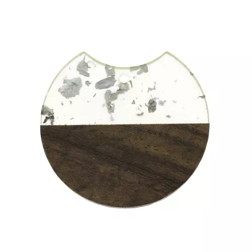 34x36.5mm Disc resin imitation wood pendant with silver tone fragments x1