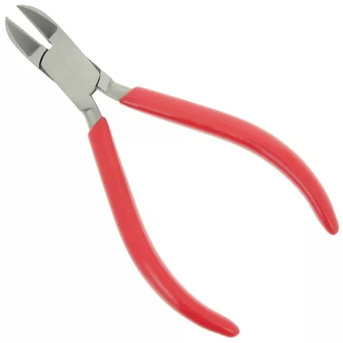 Cutting pliers