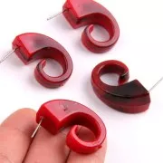 29x12mm Snail shape cellulose acetate Earstuds - Red - Black x2