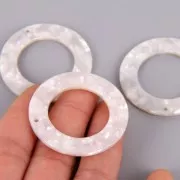 40mm Round hollowed out acetate XXL pendant - Tortoiseshell - Pearly white x1