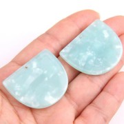 29x34mm Acetate half moon pendant - Tortoiseshell - Pearly Mint x1