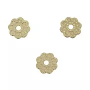 4.5mm Flower shape round beads - fine Gold plated x4