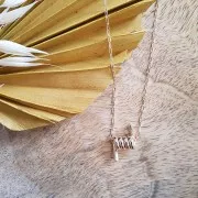 12x18.5mm Barbed wire Pendant - Gold plated 3 micron x1