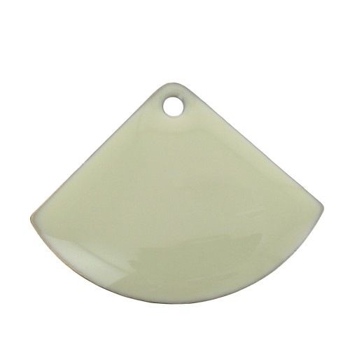 15x20mm Epoxy resin fan-shaped sequin - Cream x4