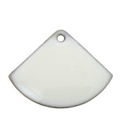 15x20mm Epoxy resin fan-shaped sequin - White x4|raw }}