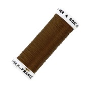 Oval silk embroidery thread for traditional embroidery - Caramel (4525) x30m|raw }}
