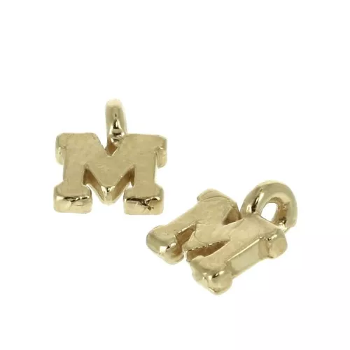 8mm Alphabet letter charm with closed ring - M - Gold plated 3 micron x1