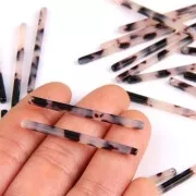 40x2.5mm Bar pendant - Tortoise shell - Beige - Black x1