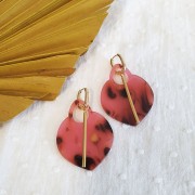 41.5x32mm Openwork oriental shape pendant - Transparent Marbled - Black - Gold x1