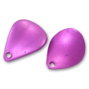 Petals 19x14mm Fuchsia x10