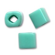 Cubes Toho 4mm TC-04- 55 - Opaque Turquoise|raw }}