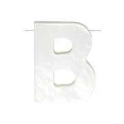10x8mm Mother-of-pearl alphabet letter bead - B - Natural x1|raw }}