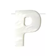 9x8mm Mother-of-pearl alphabet letter bead - P - Natural x1