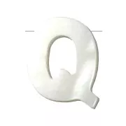 10x8.5mm Mother-of-pearl alphabet letter bead - Q - Natural x1