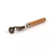 15cm Overstich sewing roulette for leather and polymer clay leather effect x1