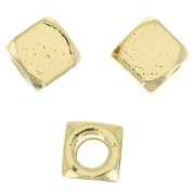 8mm Rounded cube bead - 3 micron Gold Plated x1