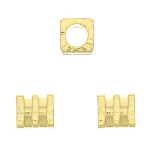 3mm Worked cube bead - Fine Gold Plated x1