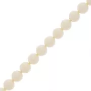 5mm Preciosa Pearls - Round Maxima - Pearlescent Cream x25