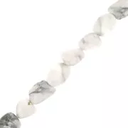 8 - 19mm Irregular nugget beads - gemstone - Howlite x6