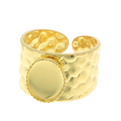 Adjustable hammered ring for 10x8 mm cabochon - Gold Tone x1