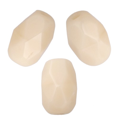Faceted Olives 6x4 mm Opaque Beige x25