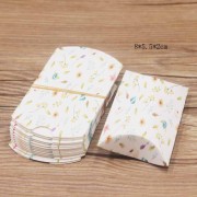 Carton berlingot - floral pattern 8x5.5x2 cm - White - Pastel x1