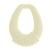 30x24mm Hollowed out and worked drop pendant in opaque resin - Unbleached x1