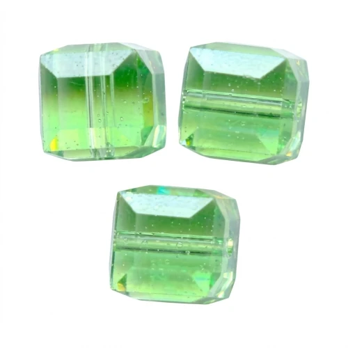 Cube PureCrystal 5601 6mm Peridot x1