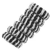 7mm Round beads - Antique silver tone x6