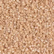 Miyuki Delica 11/0 DB0205 - Light Caramel Ceylon x 100 g