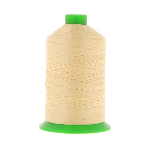 Vega polyester yarn size 40 - Vanilla n°713 x600m