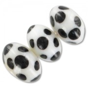 Flat round 17mm Opaque White/Black x1|raw }}