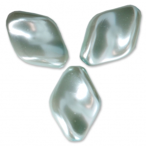 Twisted pearly pearls 19x13mm Light Blue x10