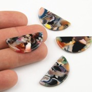 15x30.5mm Acetate Half Moon Pendant - Tortoiseshell - Multicoloured x1