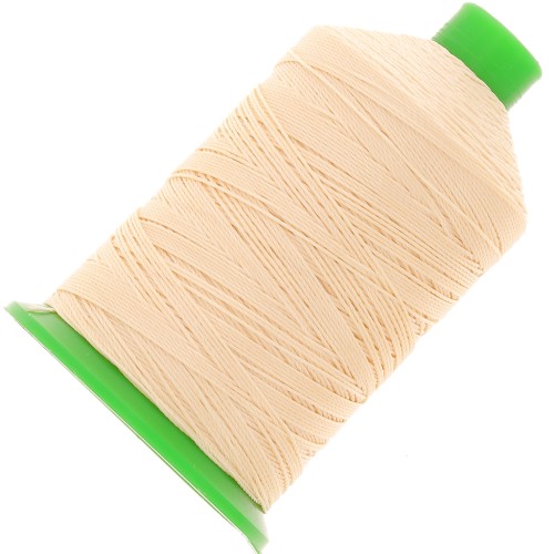 Vega Super polyester yarn size 20 - Vanilla n°713 x300m