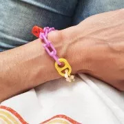 19x15mm Acrylic Heart Padlock Pendant - Red x1