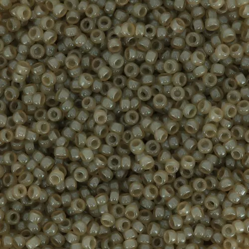 Miyuki Seed Beads 15/0 2374 - Celery Luster x8g