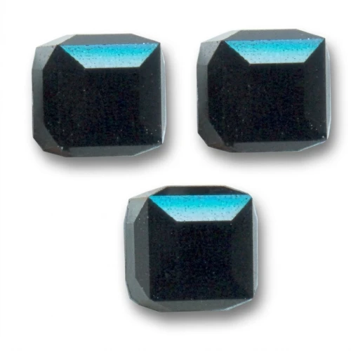 PureCrystal 5601 Cube 8mm Jet x1