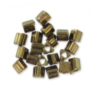Triangles Toho 11/0 TG223 - Antique Bronze|raw }}