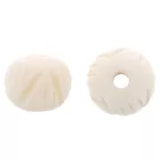 12mm Round engraved bone beads - Natural x6