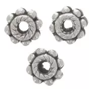 5.5mm Flower beads - Antique silver plating x10