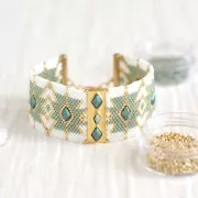 SuperDuo 2.5x5mm Opaque Green Ceramic Look x10g