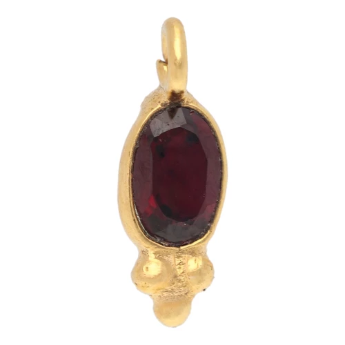 11x4 mm Oval Faceted Charm with Small Balls - Fine Gold plated - Garnet x1