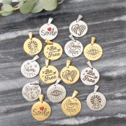 15 mm 304 stainless steel Round medal pendant - Virgin pattern - Gold Tone x1